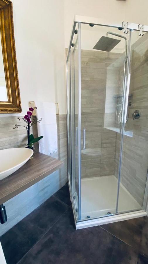Isabella Suite Marina Di Villa Igiea ปาแลร์โม ภายนอก รูปภาพ