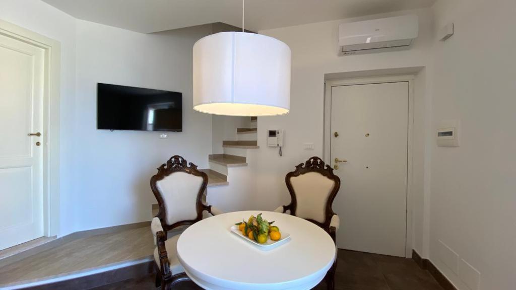 Isabella Suite Marina Di Villa Igiea ปาแลร์โม ภายนอก รูปภาพ