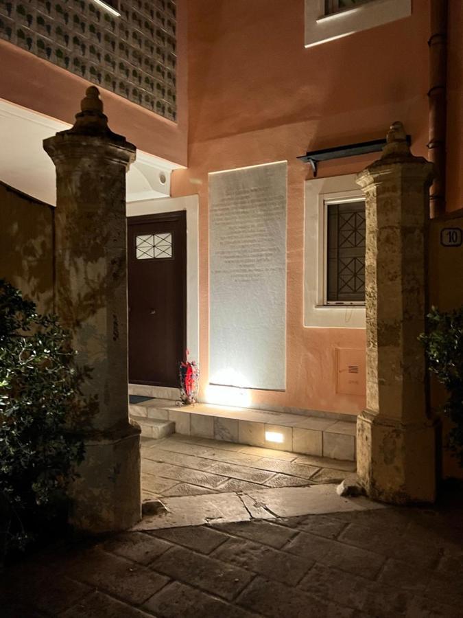 Isabella Suite Marina Di Villa Igiea ปาแลร์โม ภายนอก รูปภาพ