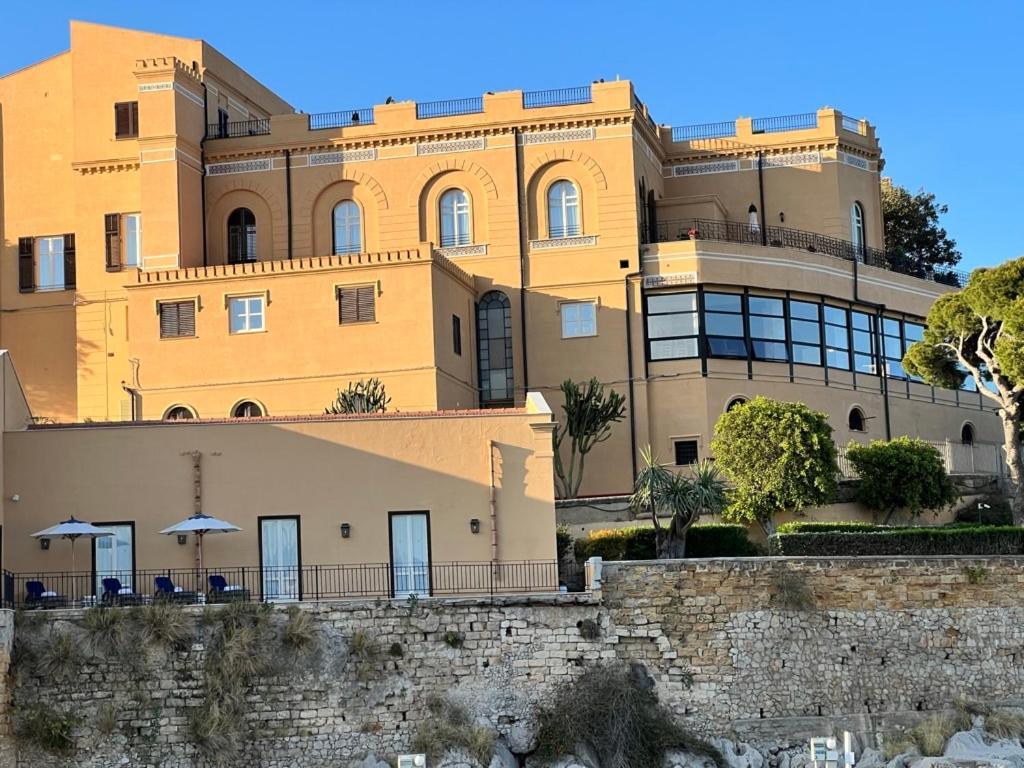Isabella Suite Marina Di Villa Igiea ปาแลร์โม ภายนอก รูปภาพ